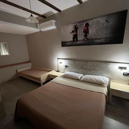 Hotel Pino Lerici Ngoại thất bức ảnh