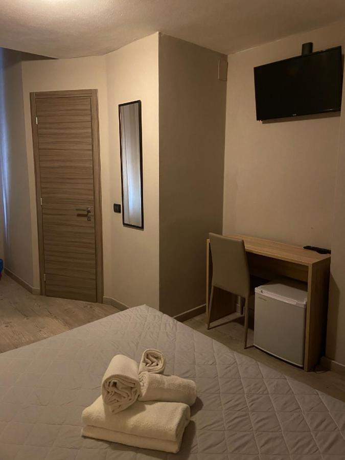 Hotel Pino Lerici Ngoại thất bức ảnh