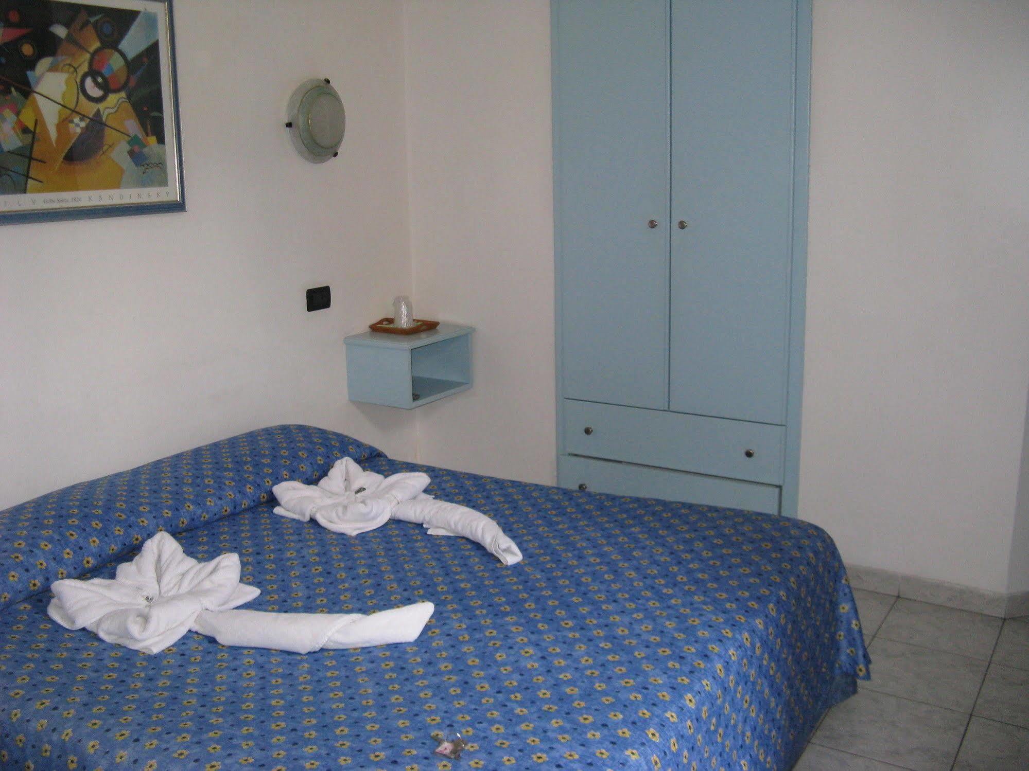 Hotel Pino Lerici Ngoại thất bức ảnh