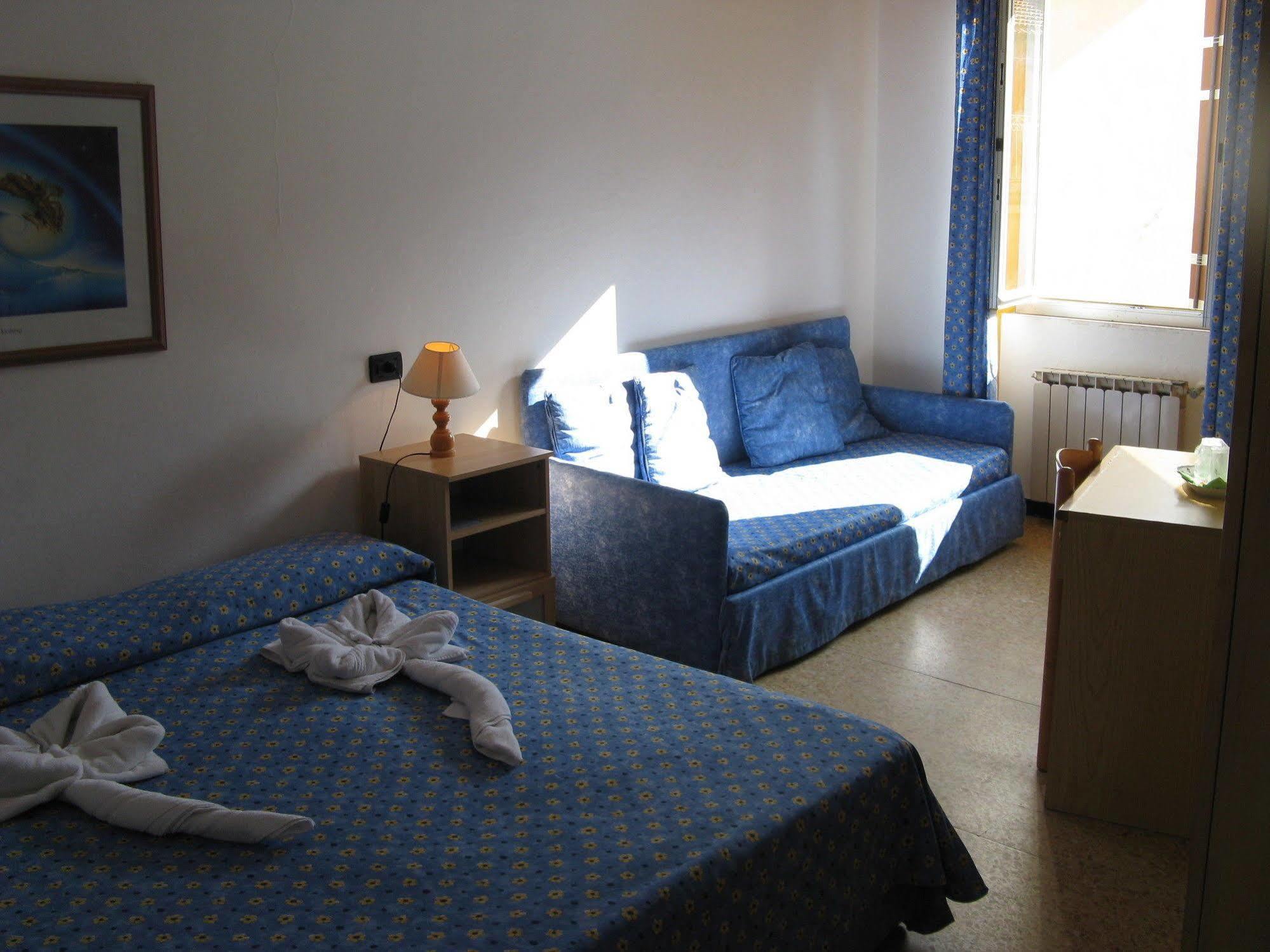 Hotel Pino Lerici Ngoại thất bức ảnh